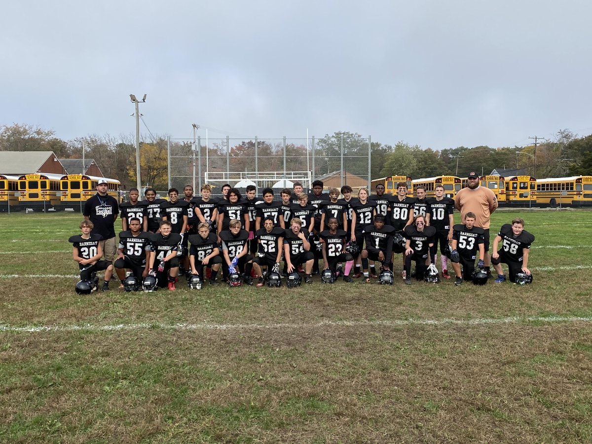 Another shot at your 5-0 Division Champion Barnegat Middle School football Team.
#pride #sticktogether #findwork #futureisbright #triplethreatathletes
@bengalpride67 @CoachDavis23 https://t.co/IO1aVUV73s