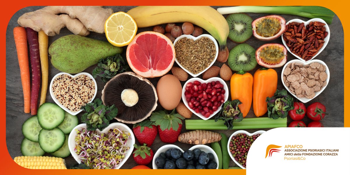 Sapevi che il consumo di alimenti vegetali può avere degli effetti positivi sulla #psoriasi? 

Frutta, verdura, legumi, e alcuni funghi, contengono alti
livelli di sostanze fitochimiche che hanno effetto antinfiammatorio.

Scarica l'e-book gratuito su▶️bit.ly/cibo-e-benesse…
