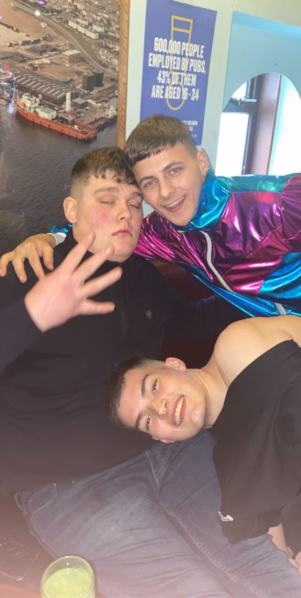 Happy birthday <a href="/Davidmanson1029/">Dave ⚡️</a> have a good one hope your giving it Damien buchwald this weekend 🥳