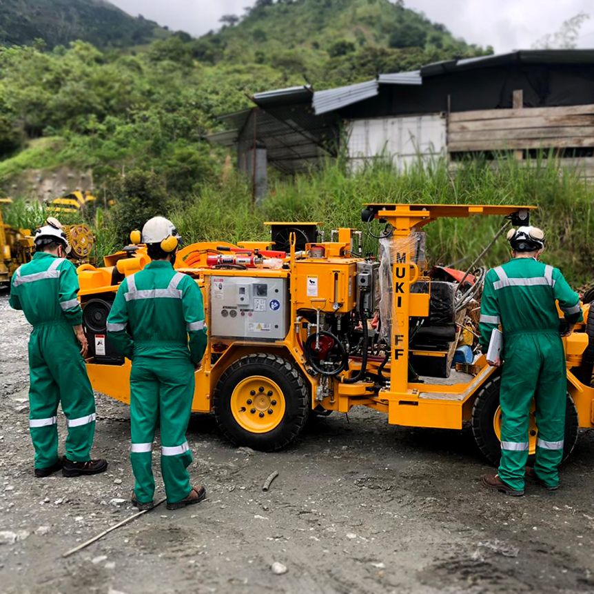 im_mining's tweet photo. .@AntioquiaGold has made a major investment in #narrowvein mining equipment to up productivity, ordering seven @ReseminPeru machines from dealer @RELIANZCAT for its #Cisneros mine in Colombia, including the #Muki FF face drill & #SFL35 #LHD #futureofmining https://t.co/a7HyHIx1qs https://t.co/d3dSG5QfVH