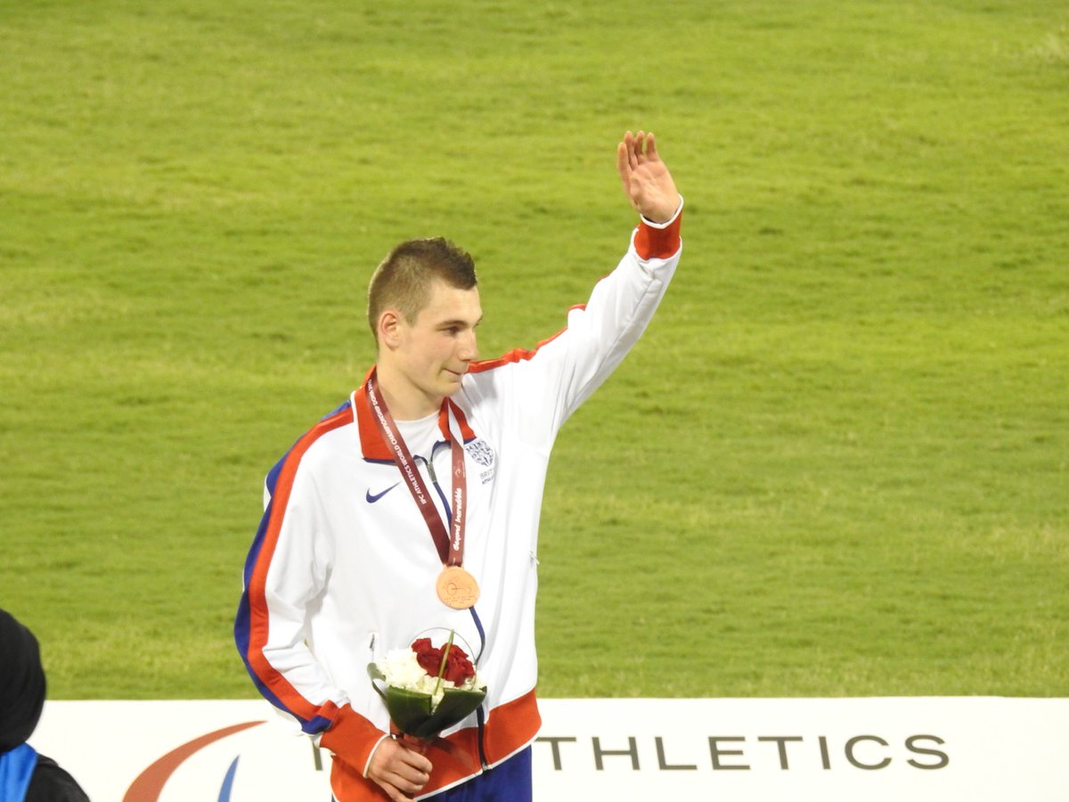 shaunburrowst38's tweet photo. 5 years ago today I did my first IPC Athletes World Championships Doha 2015 and I did my debut for Great Britain 🇬🇧 the senior-level when I won the bronze medal #5yearsago #doha2015 my race and the victory ceremony https://t.co/owcYhSPWLb https://t.co/D87KyCudIL https://t.co/v6gI6BbgxK