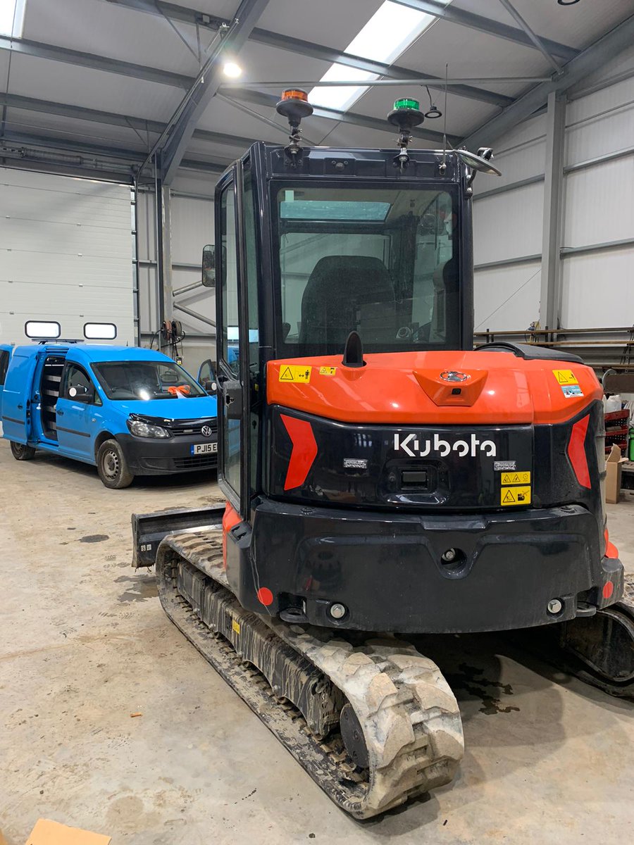 On today's episode of "A day in the life of Allan". Out and about with another onsite service this time Nick Ager Haulage Ltd in South Molton. At least this one was inside in the dry.
#kubota #service #plantmachinery #diggers #minidiggers #letsmovetheearth #tiverton #devon
