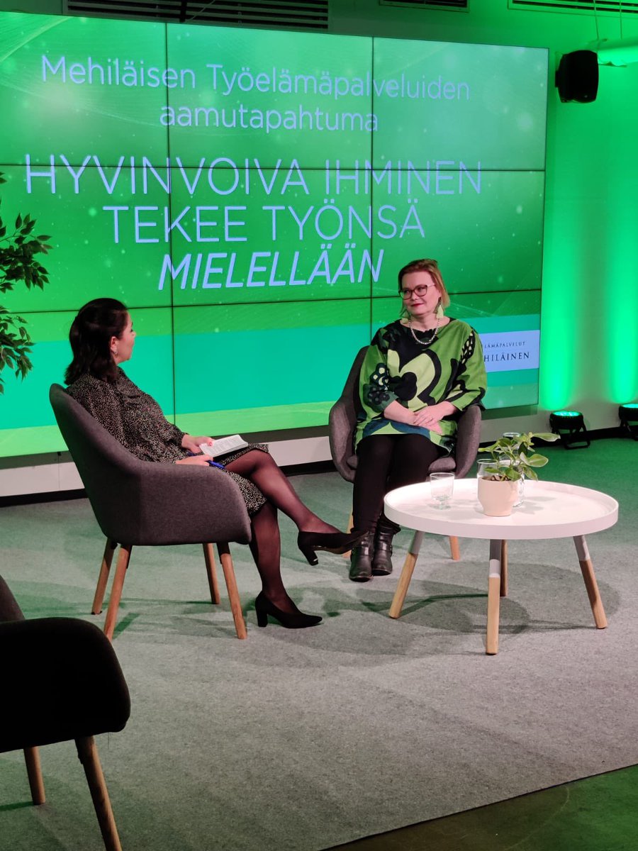 Tänään aamusta meillä oli 800 asiakasta linjoilla kuuntelemassa asiaa mielen ja aivojen hyvinvoinnista. Kiitos loistavista puheenvuoroista <a href="/minnahuoti/">Minna Huotilainen</a> ja Alkon Elisa Venäläinen sekä Työelämäpalveluiden johtava työterveyslääkäri Annika Jalli. #mehiläinen #työelämäpalvelut