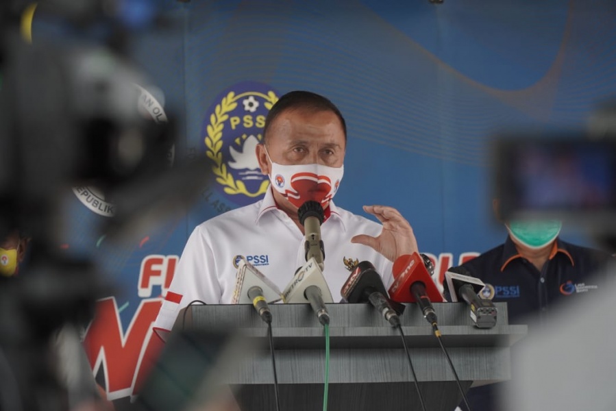 PasoepatiNet's tweet photo. HASIL RAPAT EXCO PSSI, LIGA INDONESIA DIUNDUR HINGGA TAHUN DEPAN - https://t.co/OD2I2XeGaw https://t.co/EiFxSqPvsq