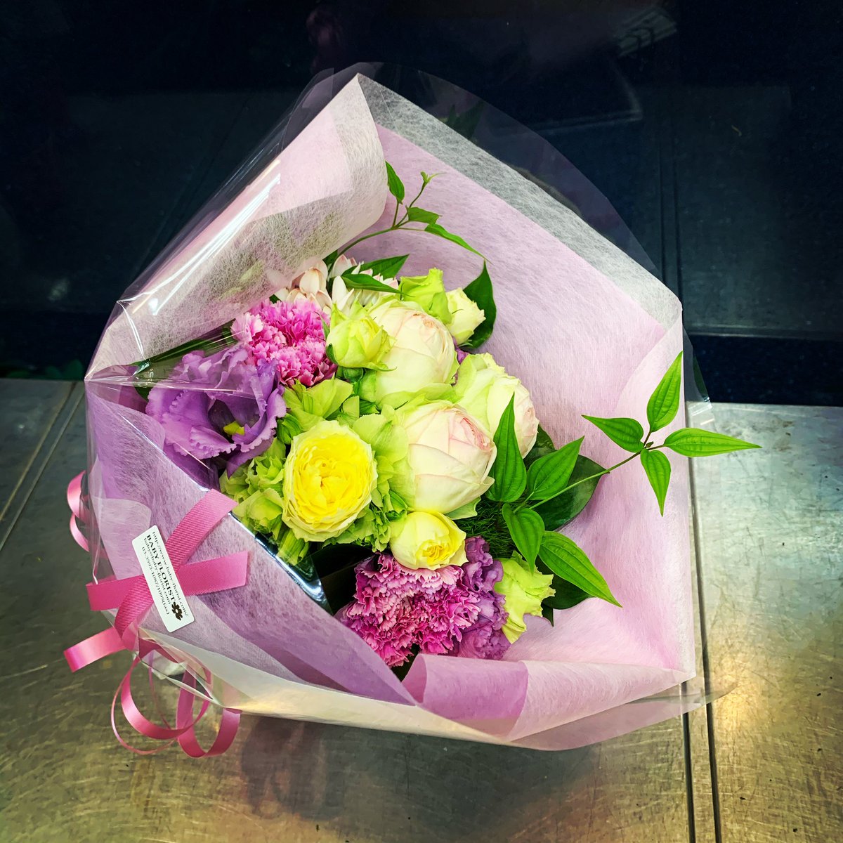 ベビーフローリスト Twitterissa 今日の花束 花束 花屋さん 西新橋 新橋 虎ノ門 ベビーフローリスト フローリスト