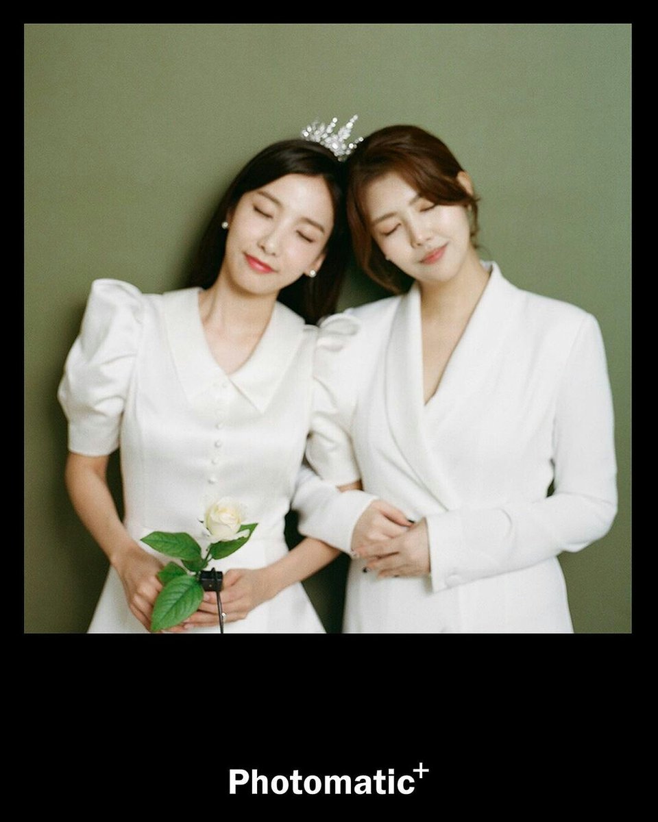 Lun616's tweet photo. Our Most Beautiful women in the world๐
#๋ ์ธ๋ณด์ฐ #๊น์ฌ๊ฒฝ #๊ณ ์ฐ๋ฆฌ #์ค์น์ #๋
ธ์ #์ ์คํ #์ง์ #์กฐํ์ #jaekyung #woori #seunga #yoonhye #noeul #jisook #hyunyoung #kpop
#singer #girlgroup #rainbow https://t.co/k8vSKeJFE5