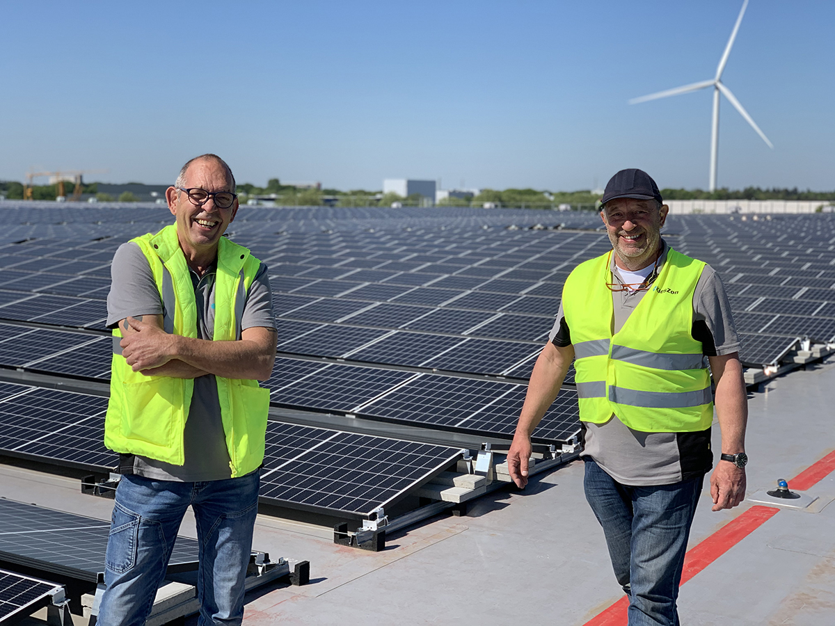 gpbeeksebergen's tweet photo. PARTNER UPDATE | KiesZon is sponsor van het EK Veldrijden 2020.
@KiesZon is sinds 2009 vormgever van de solar revolutie in Nederland. Meer weten? Kijk dan snel op: https://t.co/yBiC02IOiL
#veldrijden #eurocross20 #denbosch #crossmalen #zonne-energie https://t.co/CSvWwJtcfU