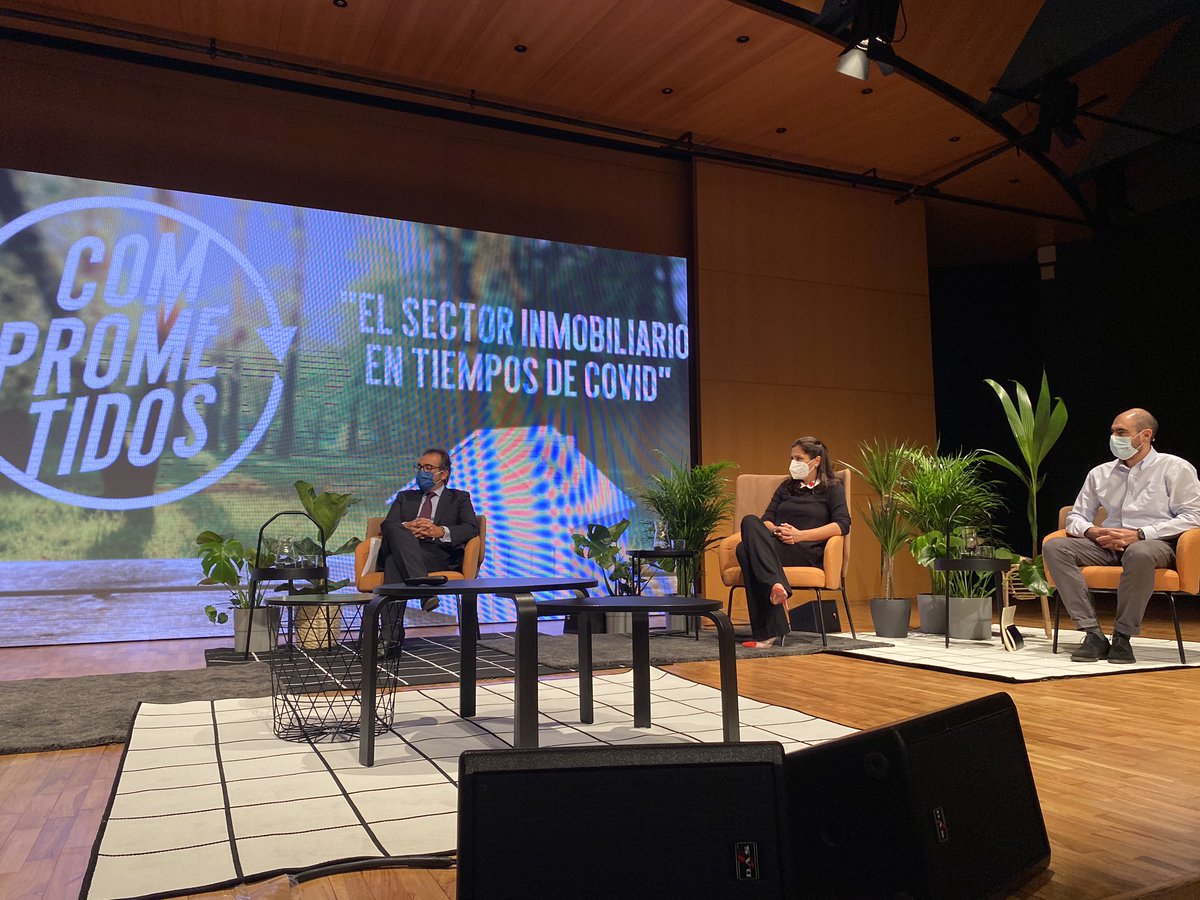 Antonioprensa's tweet photo. Continúa el #ForoViviendaLa7 con la Mesa “El Sector Inmobiliario en tiempos de COVID” con @pedroatticus de #Aethicus Natalia Gómez de #PCMinmobiliaria y Juan Pedro Sanz, Vicedecano del Colegio de Arquitectos https://t.co/l23DAqQ35u