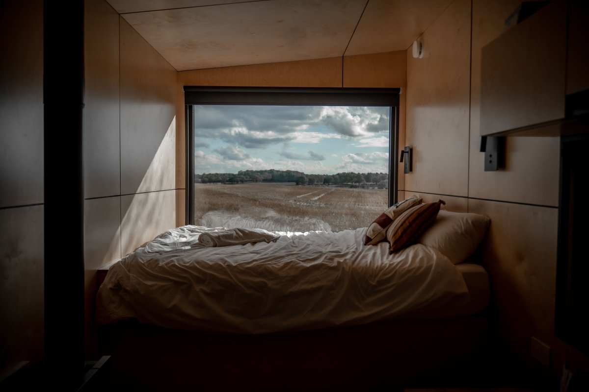 A cabin an hour from London. A window a world away from city life. 

#escape #recharge #unplug #cabin #unplugged #startup #meditation #digitaldetox #tuneout #relax