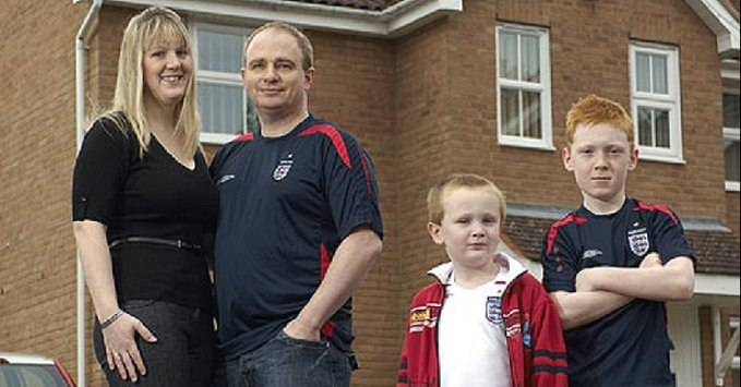 TonyWiteman's tweet photo. Thousands of Happy Families from Britain have already taken advantage of It. https://t.co/1j8fnJM19S https://t.co/9zPoRMs4x0