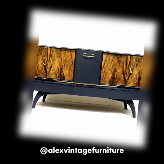 aznumobile's tweet photo. We’re all about making handsets good Aznu and boy are we in epic premium refurbishing company!⁠
⁠
Check out our fave upcycling instagrammers 💥⁠
⁠
@alexvintagefurniture⁠
@sussexupcycling⁠
@the_way_upcycle⁠

#aznu #goodaznu https://t.co/fEsNOnv3E8