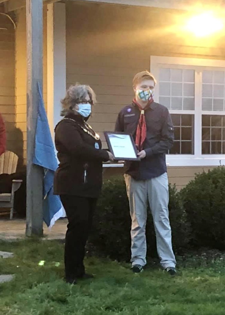 ycmhsnews's tweet photo. Alex, Callum, &amp; Lucas were each recently awarded the Duke of Edinburgh International Award. This global program helps develop skills to improve themselves and their communities through many hours of physical activities, outdoor projects, and volunteer work. Well done, Vikings! https://t.co/hGuuaEv2cu
