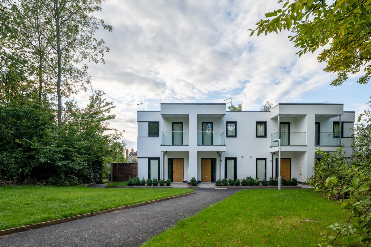 Well done to the team involved to achieve practical completion for University of Reading at Broadoak Place, consisting of 10 residential units with associated external works on an extremely sensitive site. #studentlife #nodigzone