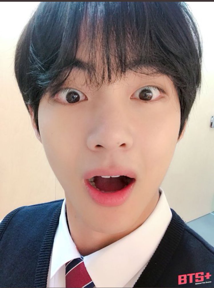 kim taehyung; a thread of photos i found on pinterest i just wanna share