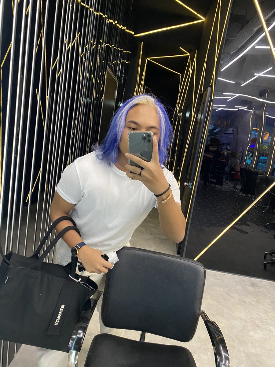 Azfarheri's tweet photo. Ok dah pendek sikit and more blueee plus add on white 💙🤍 https://t.co/Vhtm4B8kwv