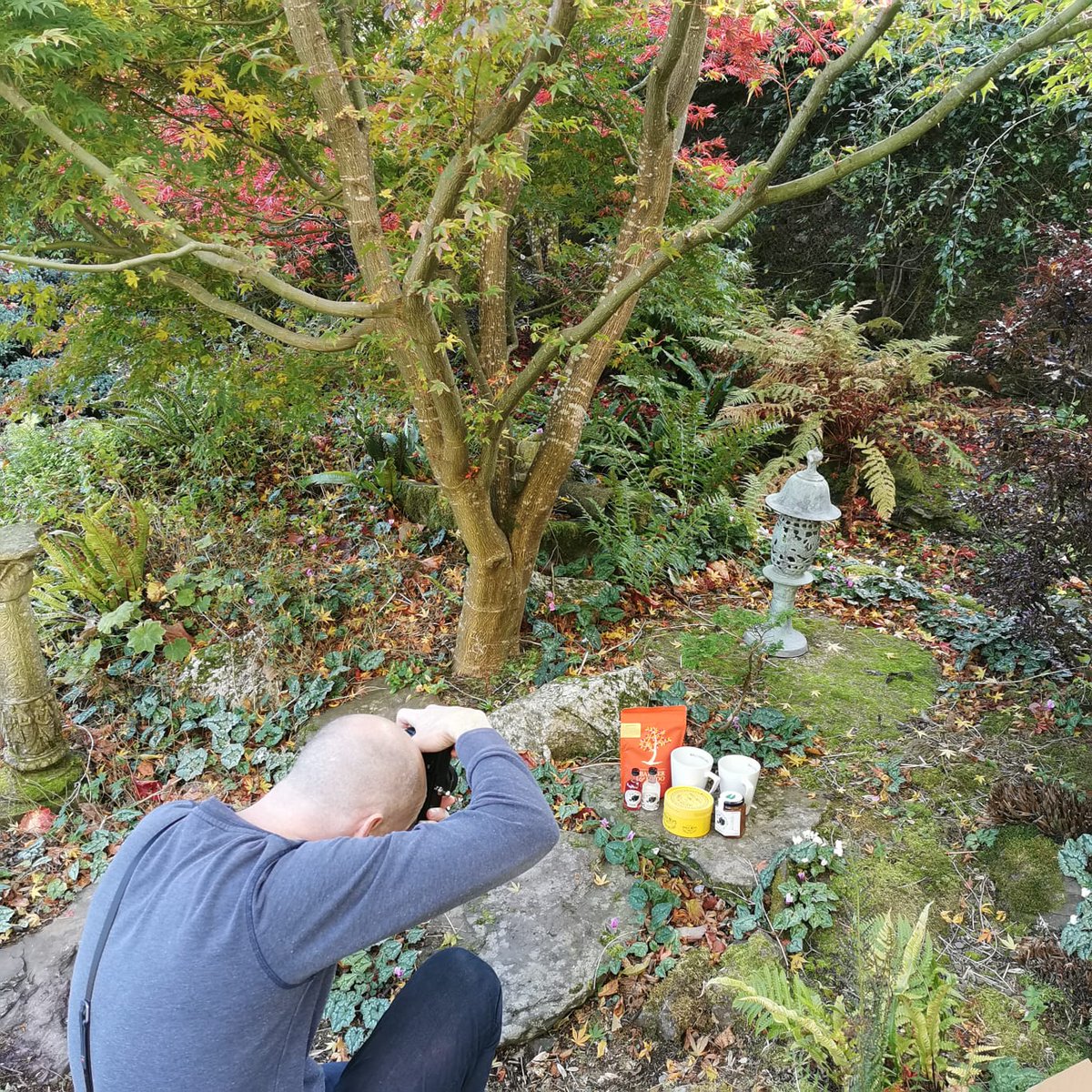 ballyvolanehse's tweet photo. ALMOST OUT OF THE BOX! We are nearly ready to launch the Ballyvolane House hamper. @davemcclelland made the essential trip to do a socially distanced photo shoot for us. Thank you, David.
And, yes, that's some @berthasrevenge in there too.
Watch this space for details . . . https://t.co/aXyTQYIQlv