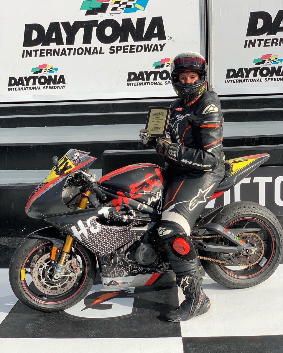 IzzoSink's tweet photo. MotoGirlGT Championship Winner’s at Daytona Oct. 17-18. MotoGirlGT Superbike 1st place Jessica Capizzi, 2nd place Nicole Goodrich, 3rd Jessica Martin, 4th place Brittanie LaPrade. MotoGirlGT 500 Superbike 1st place Nicole Ball, 2nd Mikayla Moore, 3rd place Brittanie LaPrade https://t.co/6aiKcTXS7z