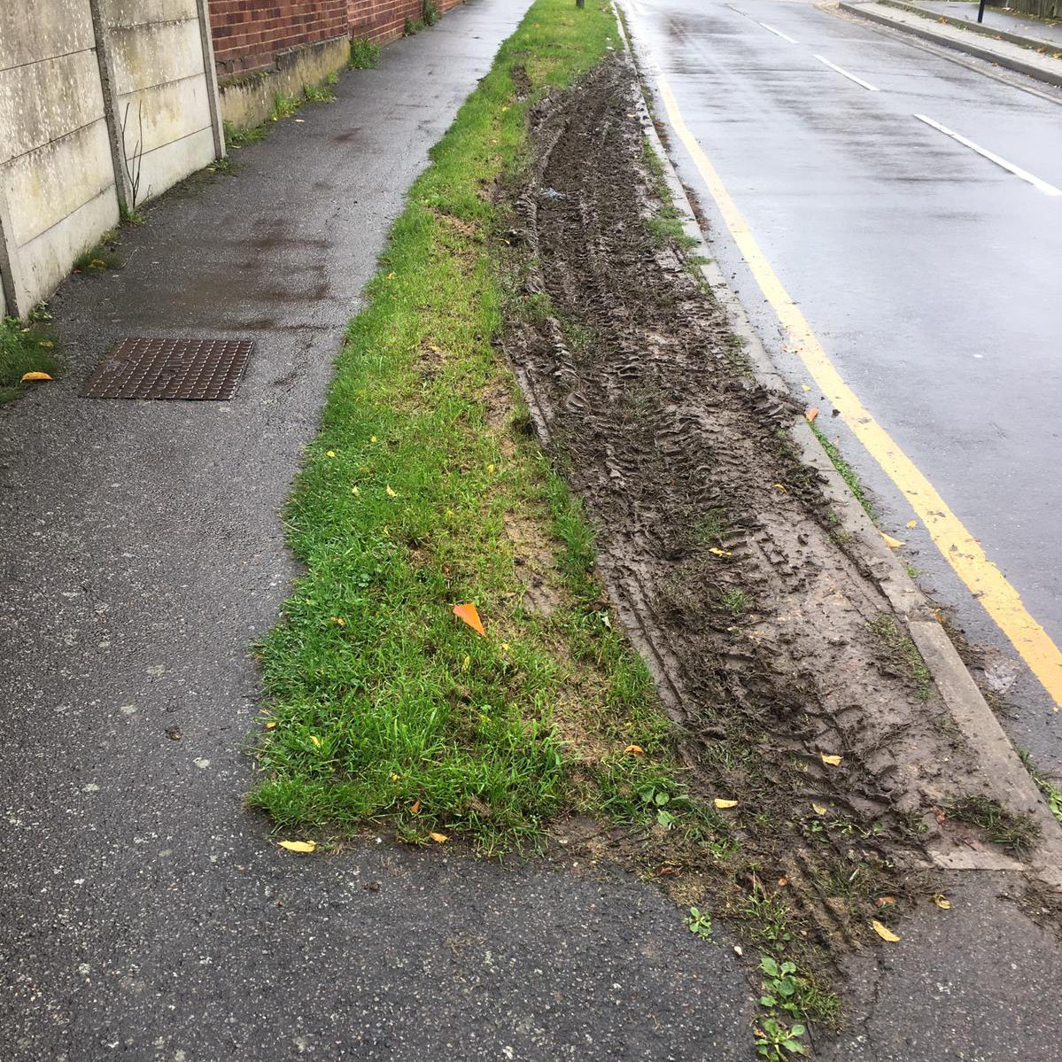 The new “Low Traffic” Manor Way <a href="/harrow_council/">London Borough of Harrow</a> <a href="/GarethThomasMP/">Gareth Thomas MP</a> <a href="/Life_in_Harrow/">London Life</a> <a href="/HealthyStHarrow/">Healthy Streets for Harrow</a> <a href="/HarrowObserver/">Harrow Observer</a> <a href="/harrowonline/">Harrow Online</a> #FreeHarrow