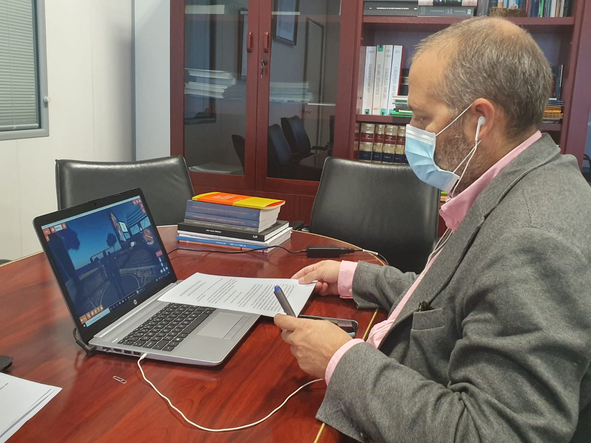 econoempleoEXT's tweet photo. 👥@espasan : “Innovar resulta imprescindible en la sociedad para adaptarnos a los cambios tecnológicos”
📍 I Feria Virtual de las Ciencias organizada por la @infouex
https://t.co/2vKRmZfqtE https://t.co/rsEGAjWGN6