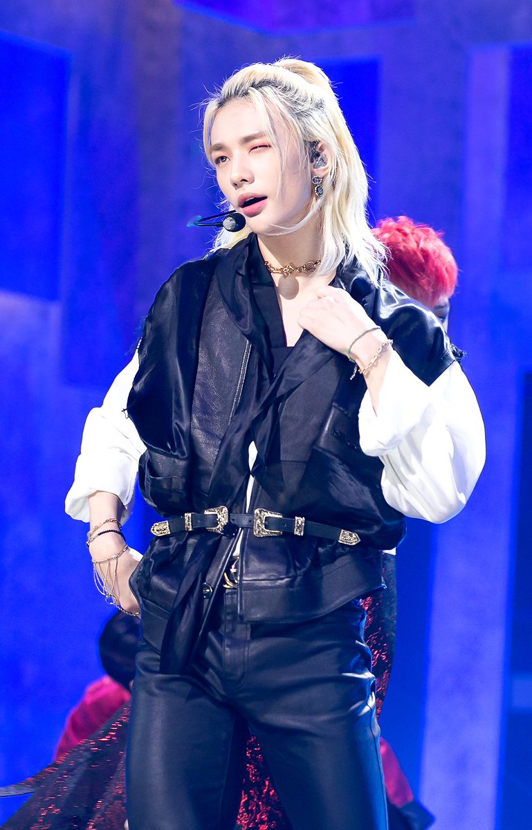 ちまっこ 金髪ロン毛になってから色んなアレンジをしてくれるようになった推しです ヒョンジン Hyunjin Straykids