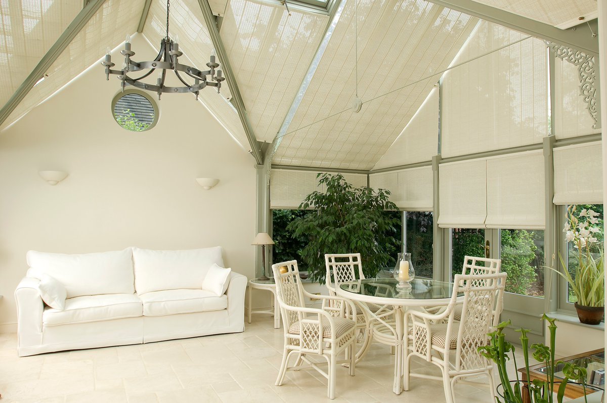 Do you wish you could make more of your conservatory during Autumn and Winter? Our bespoke conservatory blinds are the perfect way to regulate light and heat, transforming any space. bit.ly/2NAIIdj