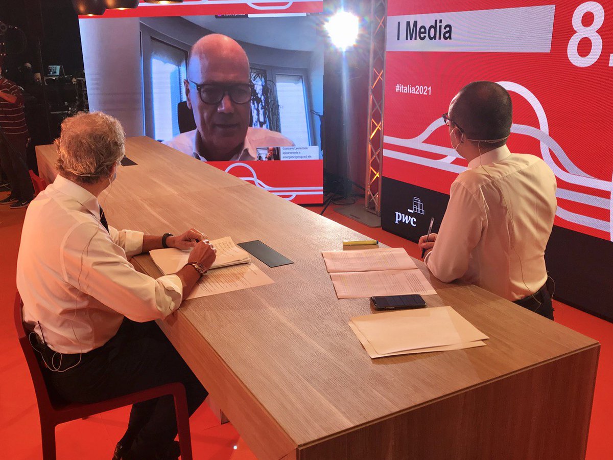 PwC_Italia's tweet photo. #Italia2021 Il mercato della #Comunicazione resta incerto e attendiamo di capire come andranno i prossimi mesi. Senza dubbio mai avremmo pensato di ritrovare una Italia così #digitalizzata. Commenta @beduschimassimo, Chairman #WPPItalia. #PwCItaly #Covid19 #Media https://t.co/56dvgFmSM8