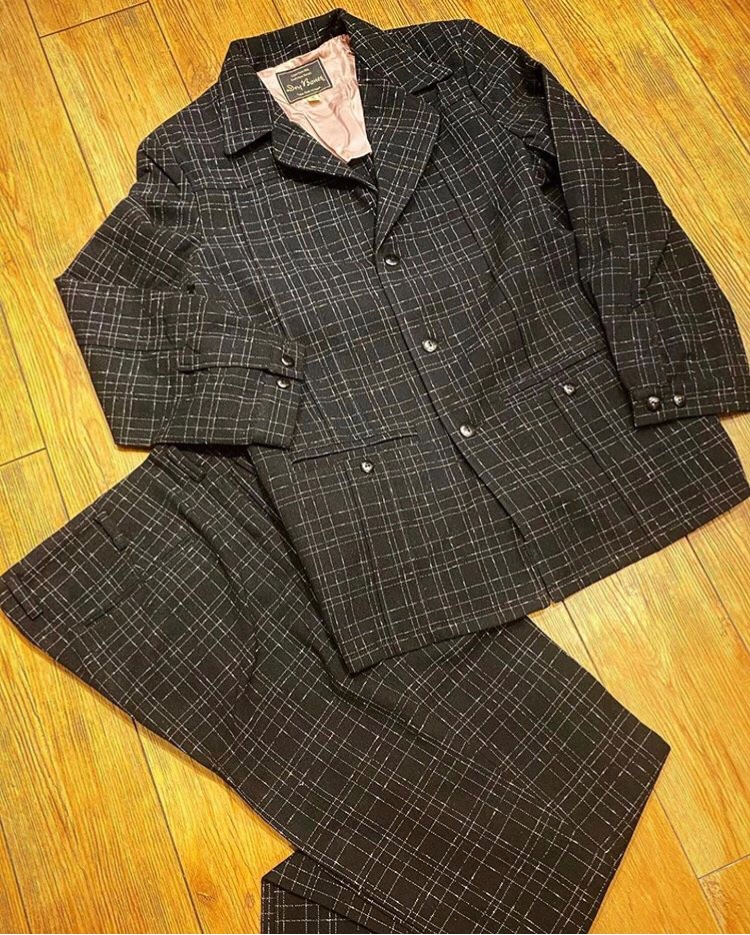 1950sヴィンテージを基に作成した、ナッソージャケットと