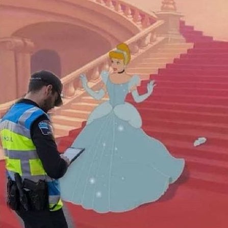 Девојче кај ти е маската?