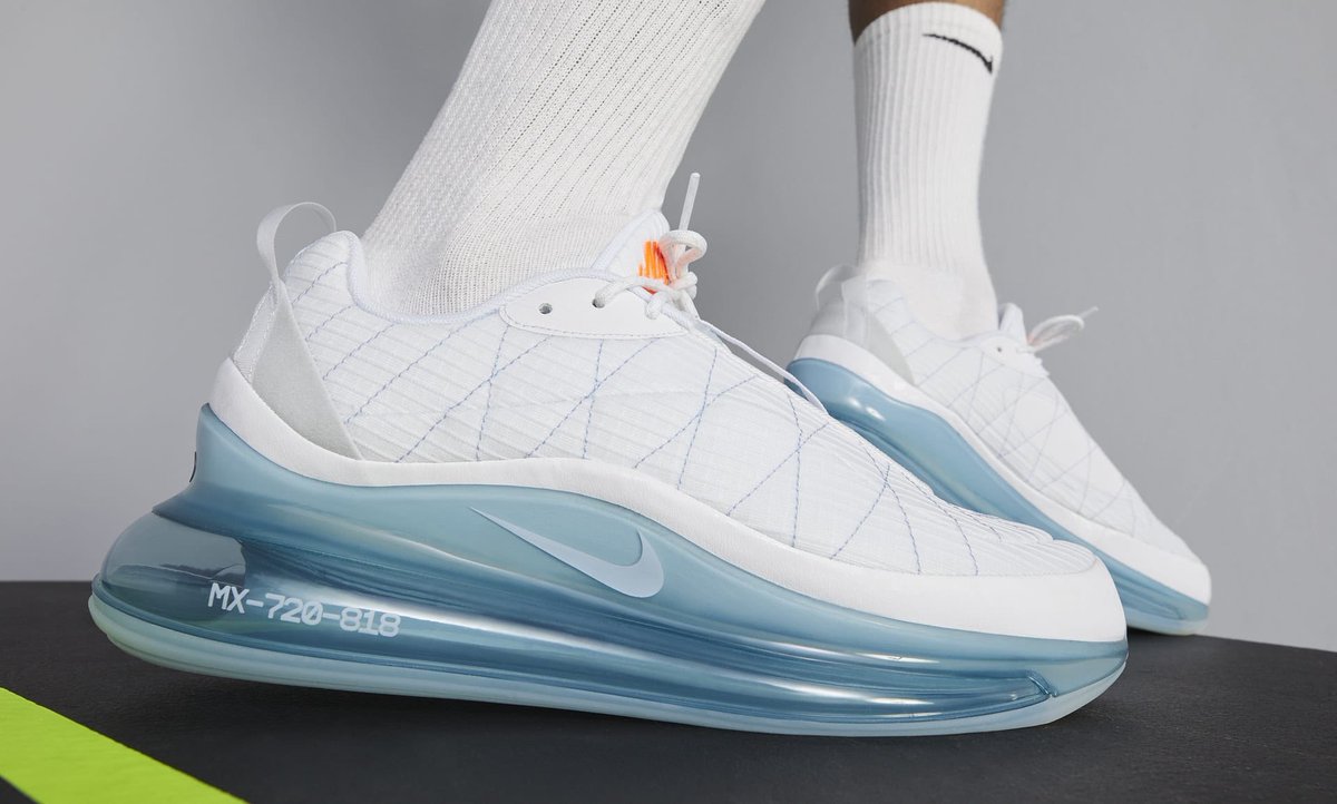 twitter sneaker deals