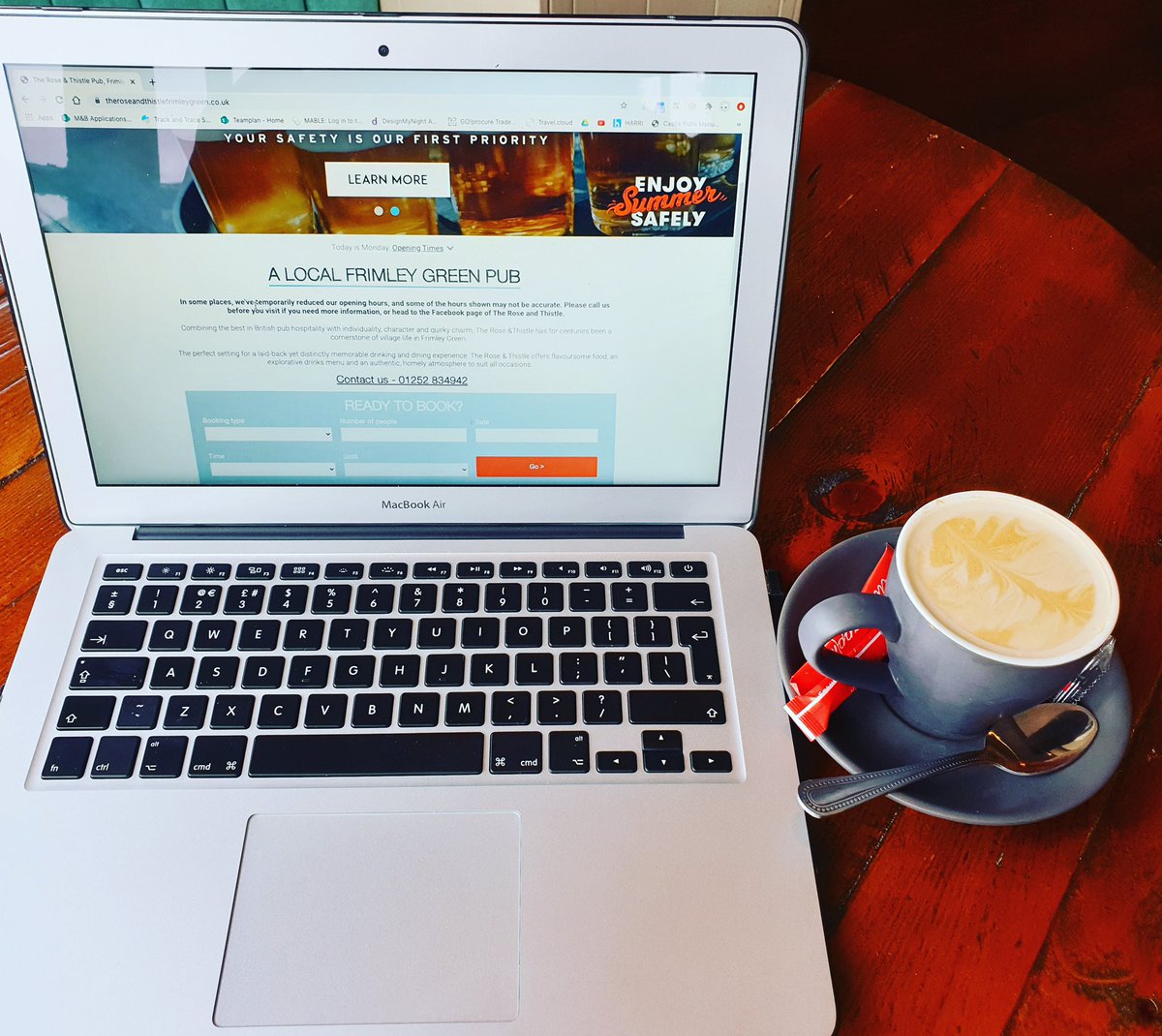 Rose_Thistle_FG's tweet image. Working from home ? 
Join us Monday to Friday 12pm until 4pm and work from Pub. 
Order lunch and unlimited coffee refills
Perfect way to separate work from home without going to the office.
Free WiFi and bottomless coffee 
#workfrompub #botomlesscoffee #unlimitedcoffee