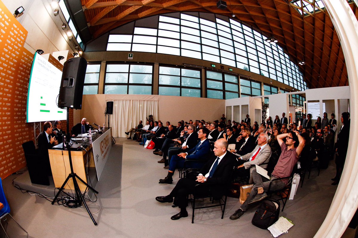 Ecomondo's tweet photo. 𝐃𝐈𝐆𝐈𝐓𝐀𝐋 𝐃𝐎𝐔𝐁𝐋𝐄 𝐆𝐑𝐄𝐄𝐍 𝐖𝐄𝐄𝐊 | 𝐇𝐨𝐰 𝐝𝐨𝐞𝐬 𝐢𝐭 𝐰𝐨𝐫𝐤?

Visiting #EcomondoDigitalEdition will be a safe and easy experience.

Register and request your access

🔴 https://t.co/dBOpL9VVlM 🔴

Welcome to Ecomondo's digital platform!

#IEGexpo @IEGexpo https://t.co/pKXwInCeti