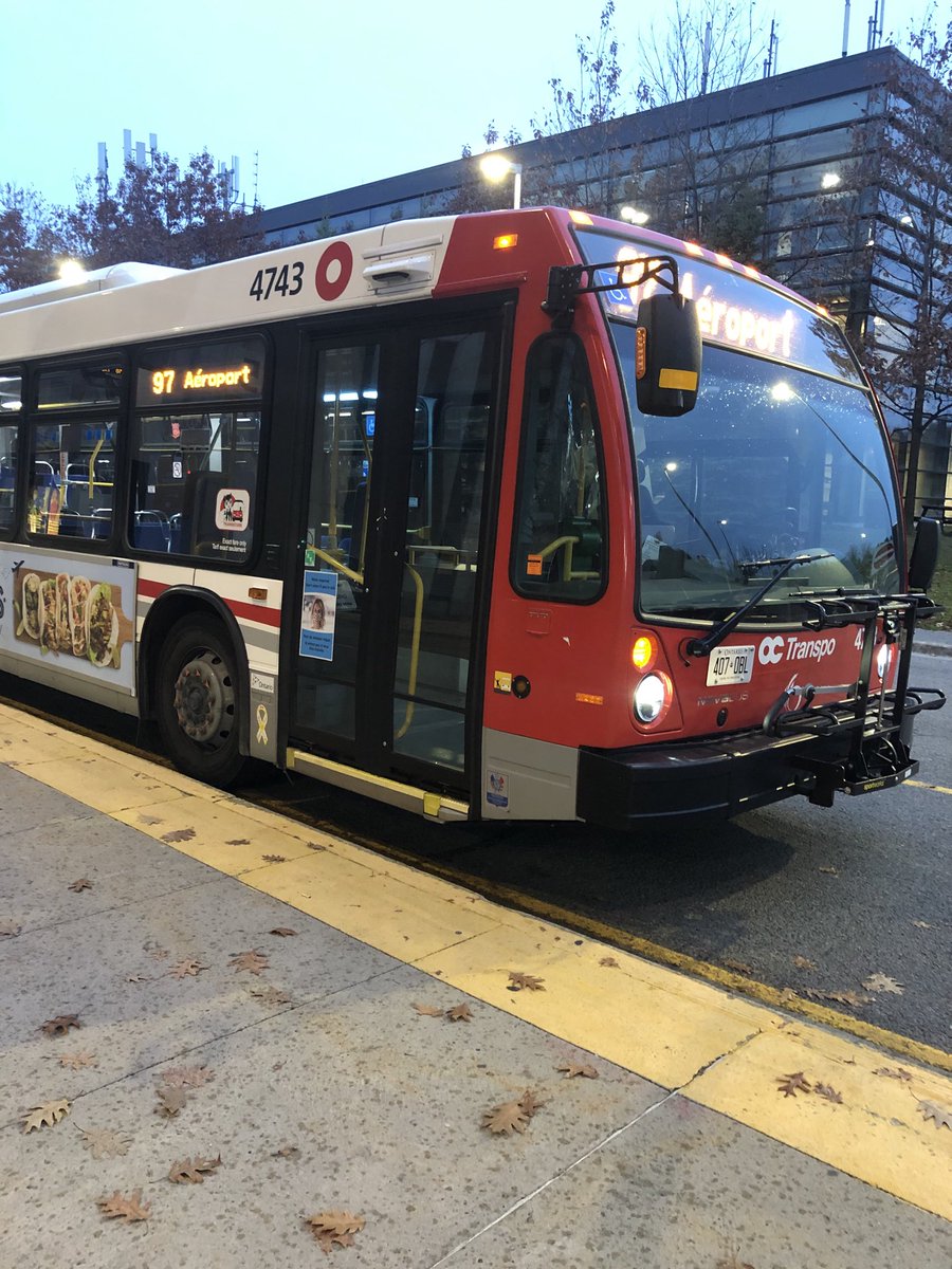 todybug's tweet image. ⁦@OC_Transpo⁩  Here I sit at the airport while my bus driver has a lengthy cigarette and gab session with airport workers and makes us late departing. And I’m not talking a few minutes