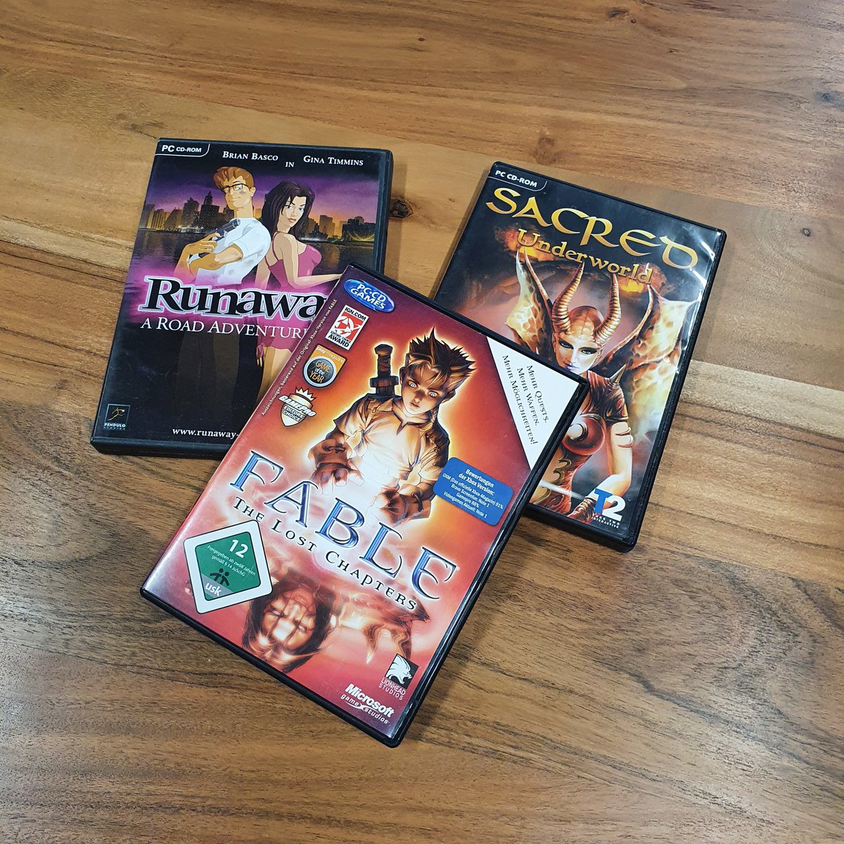 MartinBRGames's tweet photo. Spiele aus meiner Sammlung https://t.co/qA4lu4Labm