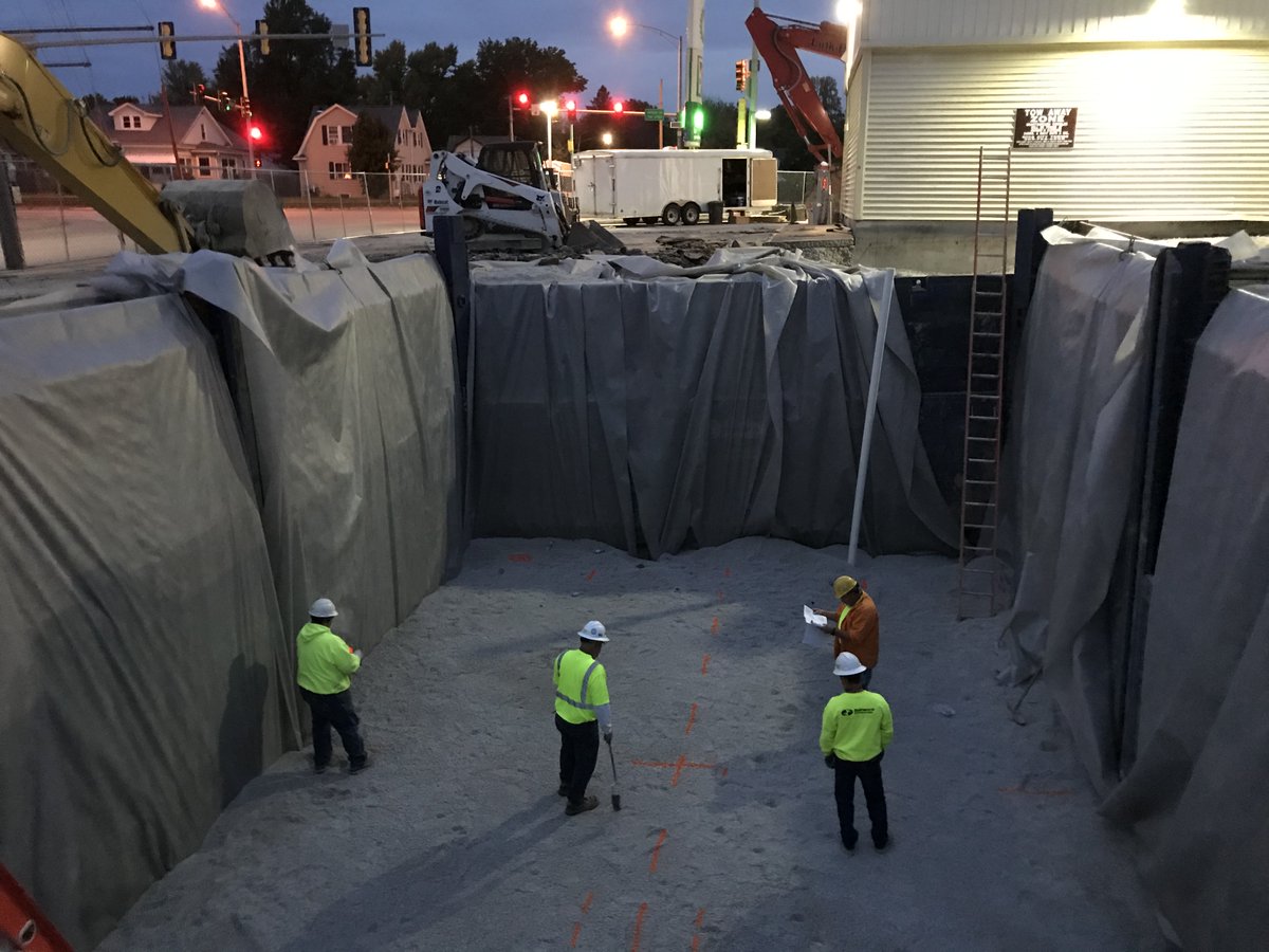 SenecaCompanies's tweet photo. No better way to start the day then with a tank install. Seneca's crew is up early making it happen for the customer. Keep up the good work! 

Photo credit: Jon Radloff. https://t.co/UynuXW0usk