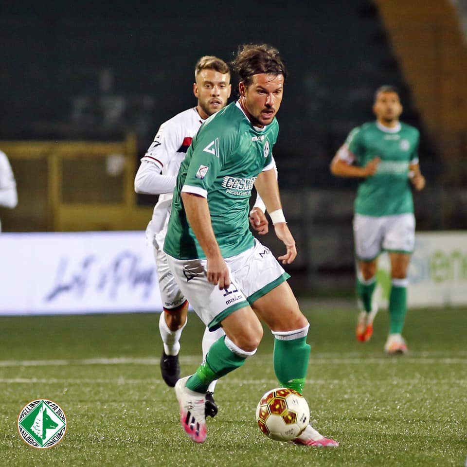 seriecofficial's tweet photo. #PROtagonisti giornata 7 📣
◼️Tornaghi (Olbia) ◼️Zecchinato (Virtus Verona)
◼️Cutolo (Arezzo) ◼️Maniero (Avellino)
🔝🔎 @footballdata_fi
#SerieC #LegaP https://t.co/j5xgIppHZc