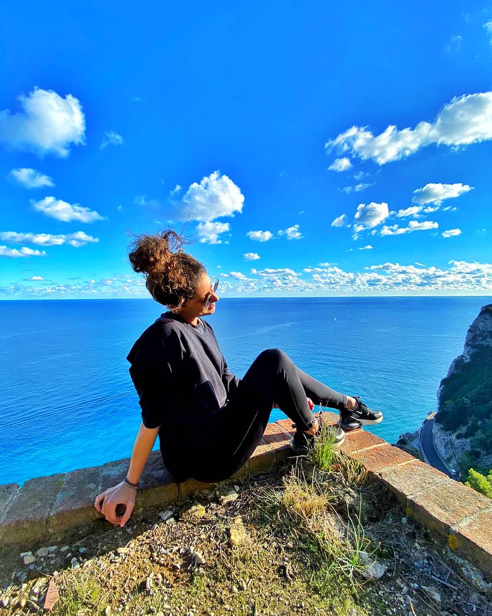 On the edge of paradise 💙