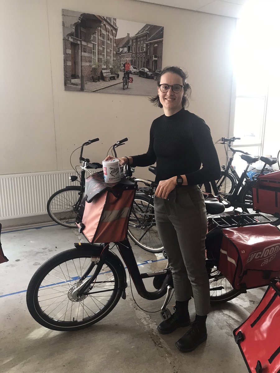 Op bezoek bij Jonneke Sterk van Cycloon Post in Zwolle in kader van Week van de #1000voorbeelden 
Cycloon heeft inclusiviteit hoog in het vaandel staan en biedt veel banen aan mensen vanuit de banenafspraak👍🏼 ook namens <a href="/hadaf1974/">Hadaf el Hamdouni</a> @WSP_RegioZwolle