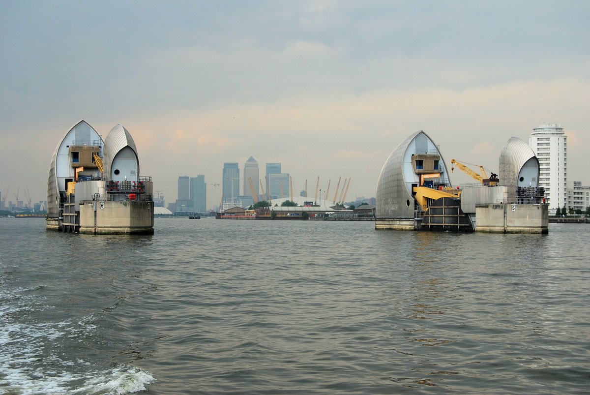 lookforplace's tweet photo. #The #Thames #Barier #Canary #Wharf #London #Woolwich https://t.co/C4HJ0Cc8Bb