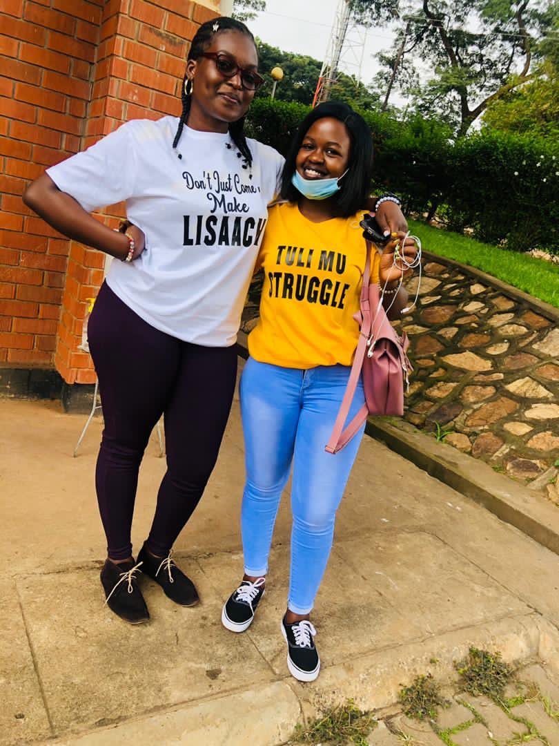 Day_One_Prints's tweet photo. #tulimustruggle doing #Lisaach 

Create customized t-shirts includes tshirt printing and free delivery in Kampala. Call or WhatsApp 0787822368 

#DayOnePrints #Tshirtdesign #hoodydesign #capdesign #clothing #kampala #uganda https://t.co/HSKn0H3OSe