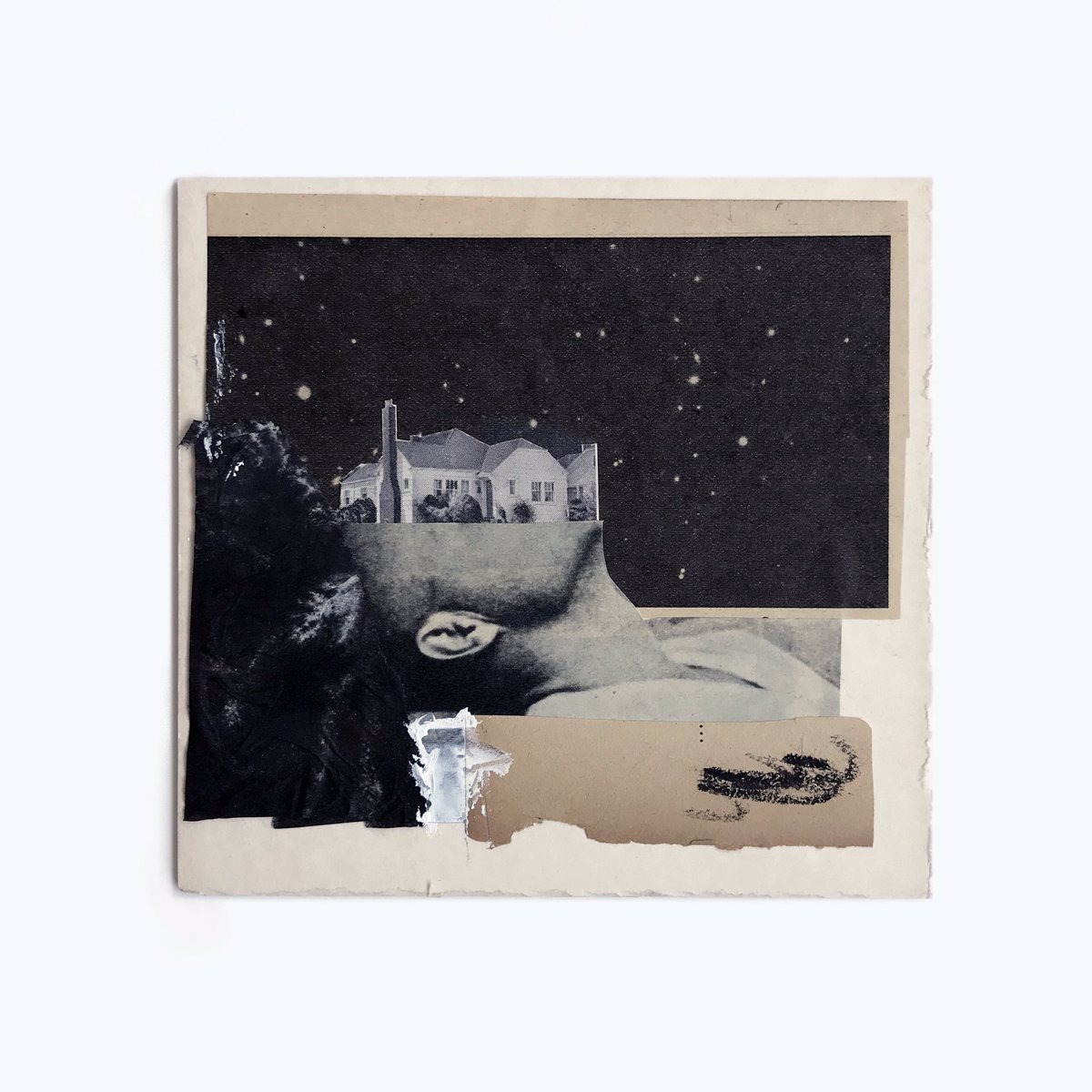 Desde su ventana, discreta observa las perseidas.
La luz de esas estrellas que iluminan sólo cuando caen, pero no ciegan, hace que la gente salga a las ventanas para desear.

Estas piezas pertenecen a la serie 'Luz' 
Ahora puedes conseguir esta pieza en <a href="/Gunter_Gallery/">Gunter Gallery</a>