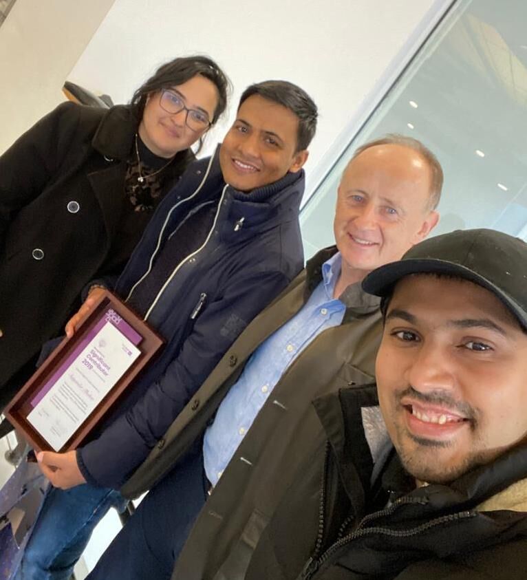 fulcrum_digital's tweet photo. Fulcrum Digital fosters a culture of appreciating and rewarding!

Kudos to our employees for going the extra mile and achieving significant milestones.

#TBT #LifeatFulcrum #RewardsandRecognition
#LondonOffice #SelfieatWork https://t.co/IJyV6SIp15