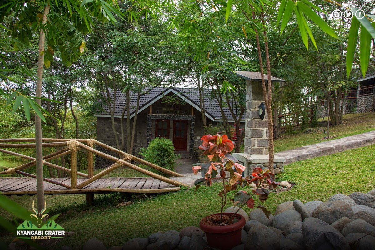 Kyangabi_Resort's tweet photo. A gem hidden 280kms outside of Kampala in Rubirizi District at the border of Queen Elizabeth National Park.  

Kyangabi Crater Resort, The Natural Paradise. ☀️

🌍 https://t.co/m88IUDSBNc 
#VisitKyangabi #VisitUganda https://t.co/pRm4QrZNi9