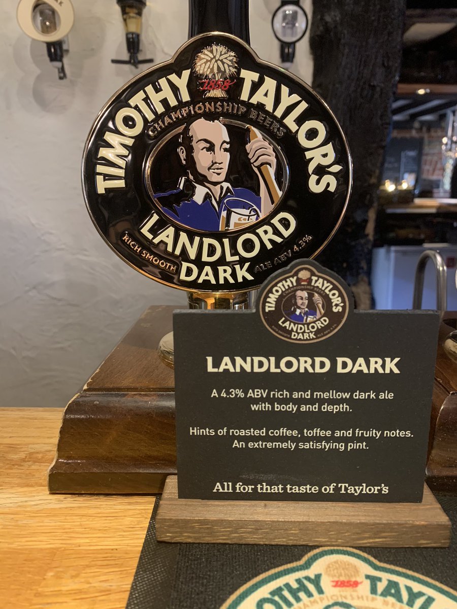shadingfieldfox's tweet photo. New beers now on bar, Timothy Taylor’s Landlord 4.3%
Timothy Taylor’s Landlord Dark 4.3%
And Green Jack Trawlerboys 4.6% 🍺🍺🦊 https://t.co/FdDKGg2evZ