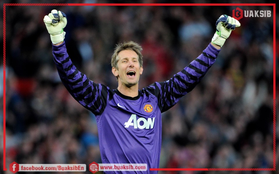 Happy 50th Birthday to Edwin van der Sar  