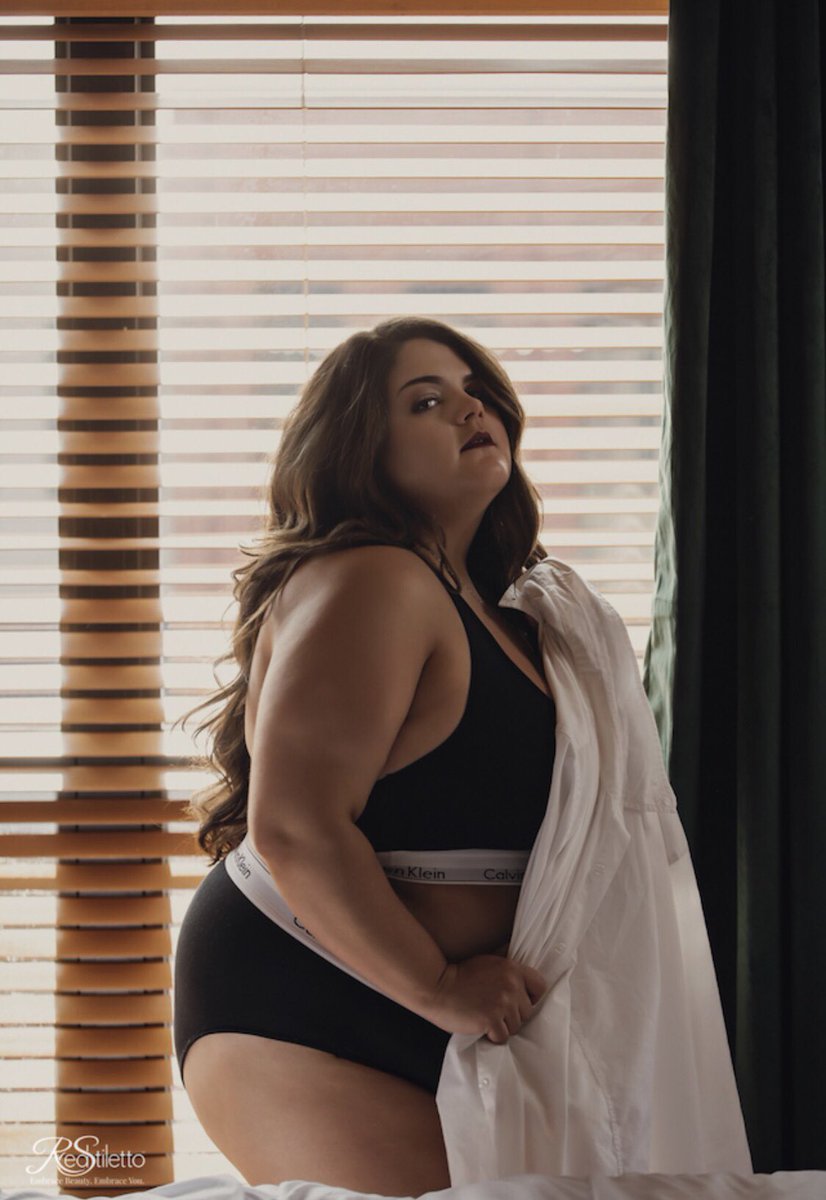 ayegeebaybee's tweet photo. Self love is truly a journey, not a destination. I value myself enough to love myself while I work on myself 💕  

Thank you @CalvinKlein for being size inclusive and thank you Red Stiletto for making a vision come true. #ck #calvinklein #boudoir https://t.co/2Z5FuP5Vl9