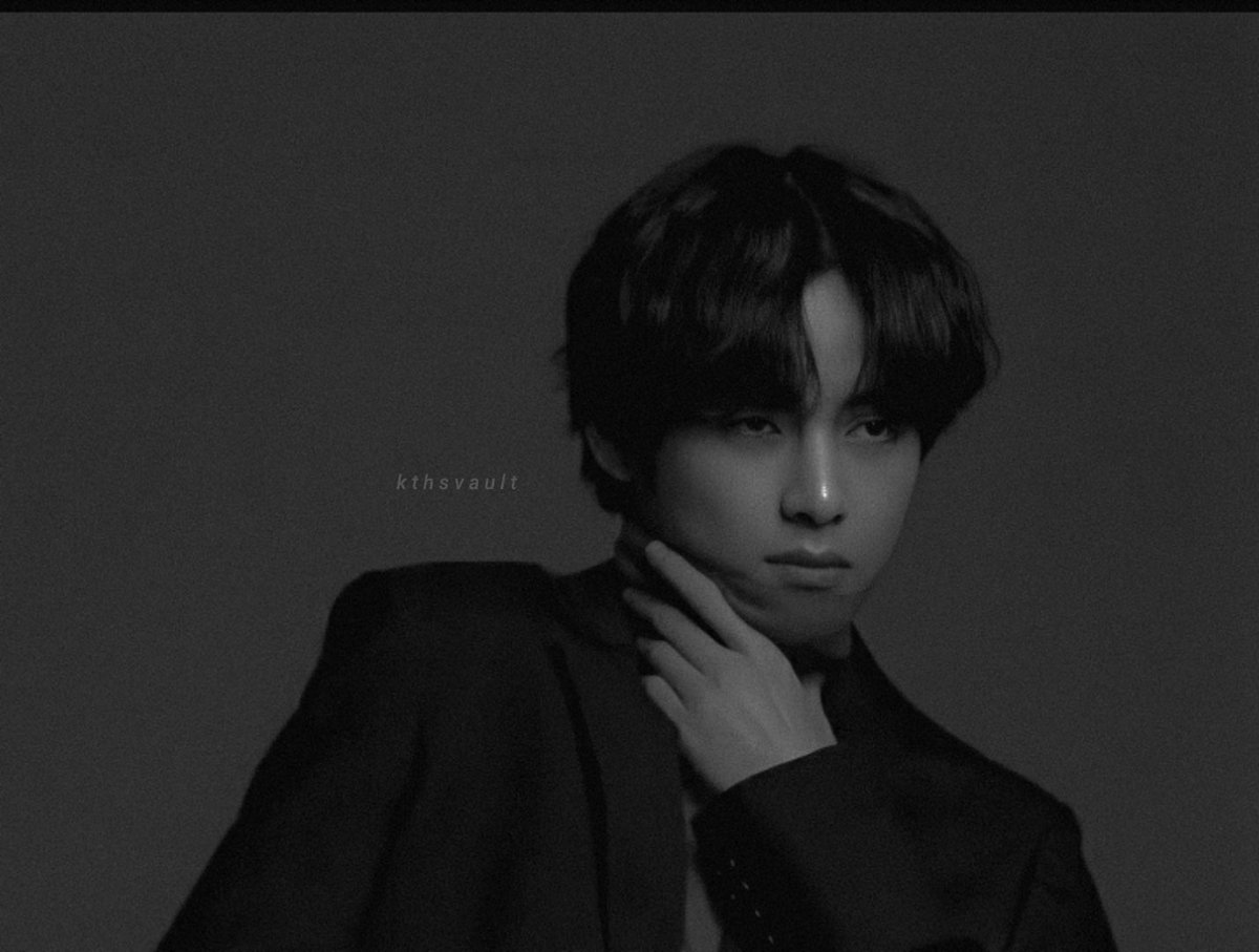 dilfytk's tweet photo. the man you are today. #V https://t.co/UcXZQsVKYo