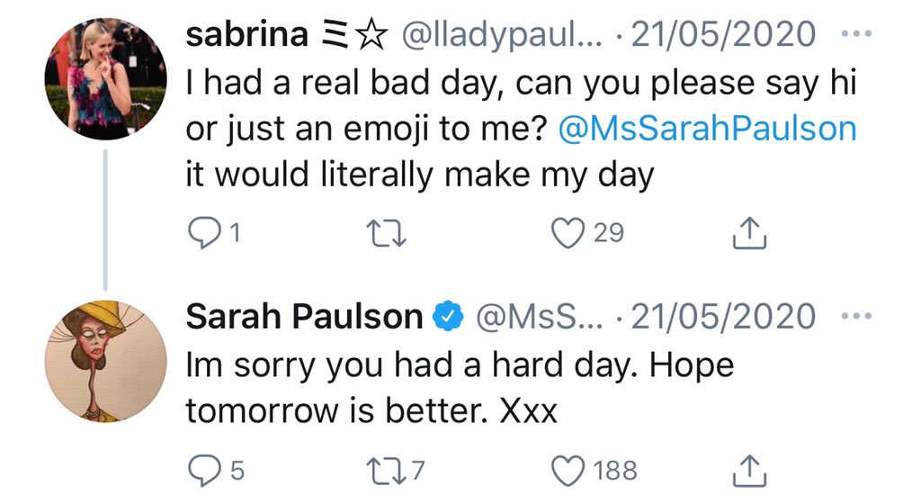 no one can hype & comfort sarah paulson stans better than  @MsSarahPaulson: a thread —