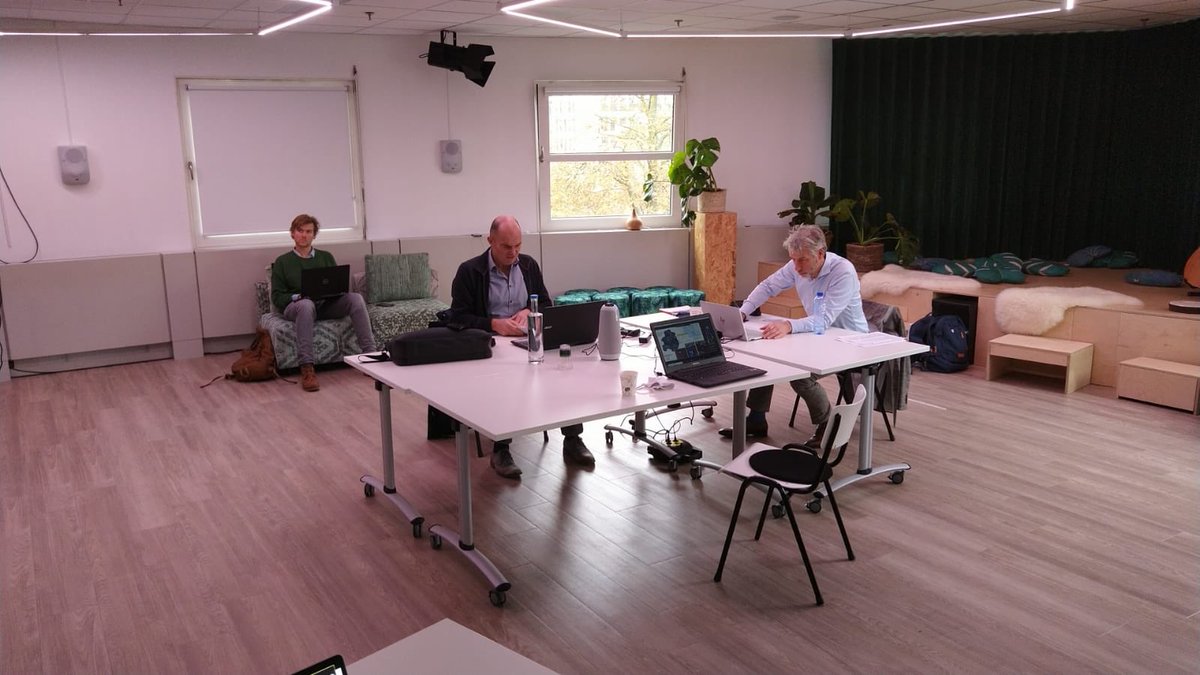 STOWAwater's tweet photo. #piw #Kennisdag #droogte gaat van start georganiseerd door @Rijkswaterstaat en @STOWAwater met technische ondersteuning door @WaterprofNL https://t.co/LBrXf6nmQg