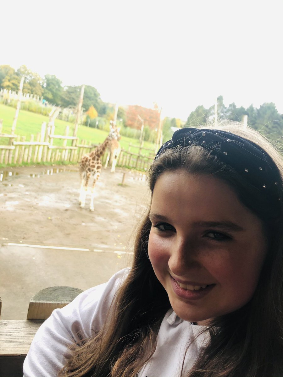RyanAnneh690's tweet photo. @BainsfordPS Billie enjoying the Safari Park... October home learning adventure @mhairianne https://t.co/SdLBwU84sA