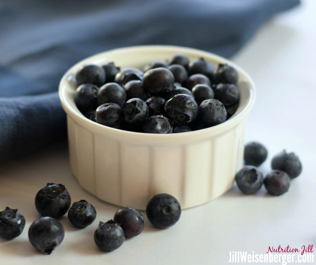 nutritionjill's tweet photo. Healthy foods for both diabetes &amp; heart health: https://t.co/Vd4773lCSb #diabetes #hearhealth #hearthealthy https://t.co/oSLD9MAWiw